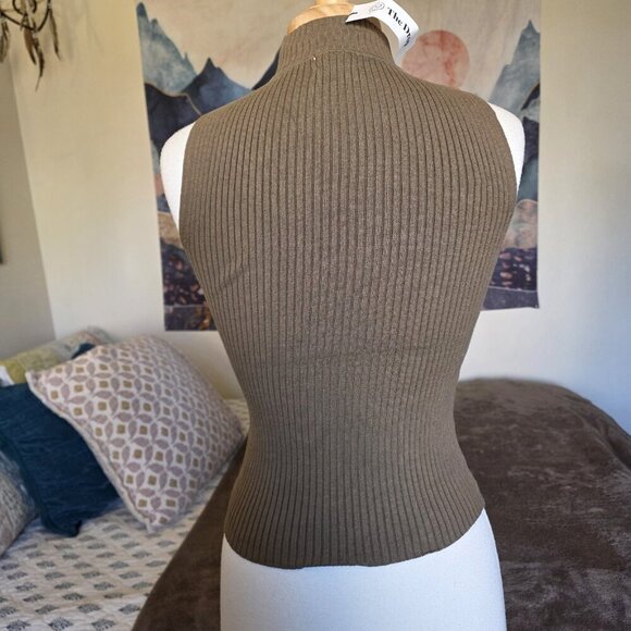 The Drop Karolina Sleeveless High Mock Neck Ribbed Sweater Tank Top Olive Small - Picture 12 of 16